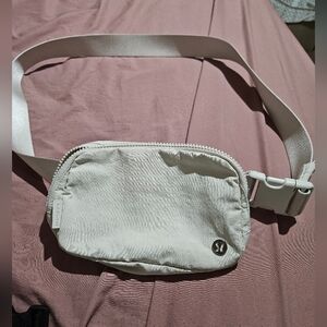 Lulu White Belt Bag with Adjustable Strap. Used Great Condition.